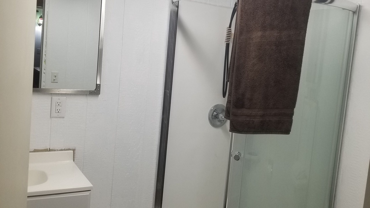 Photo of Bathroom in Linden