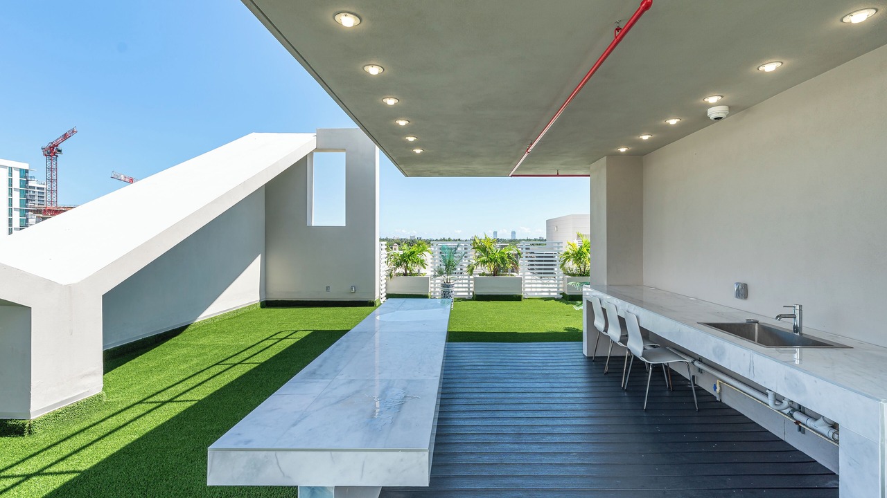 Photo of Outdoor in Downtown Hollywood