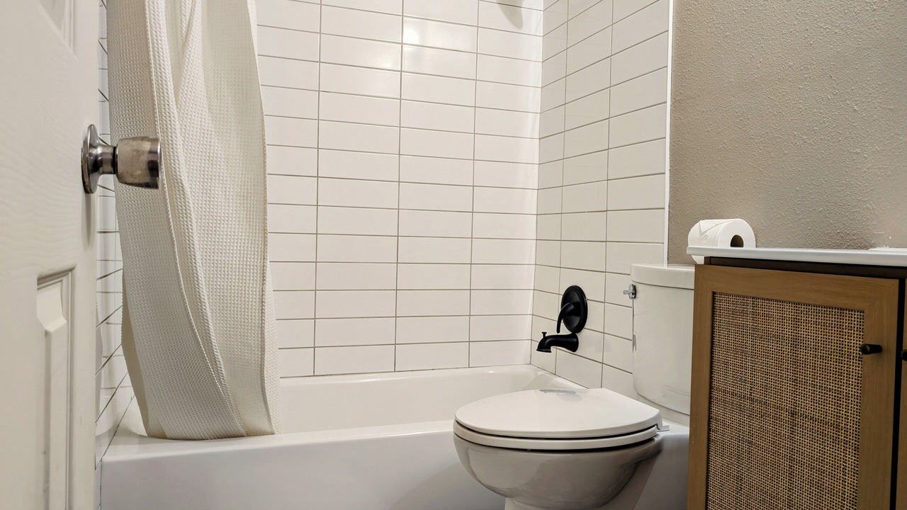 Photo of Bathroom in Clovis