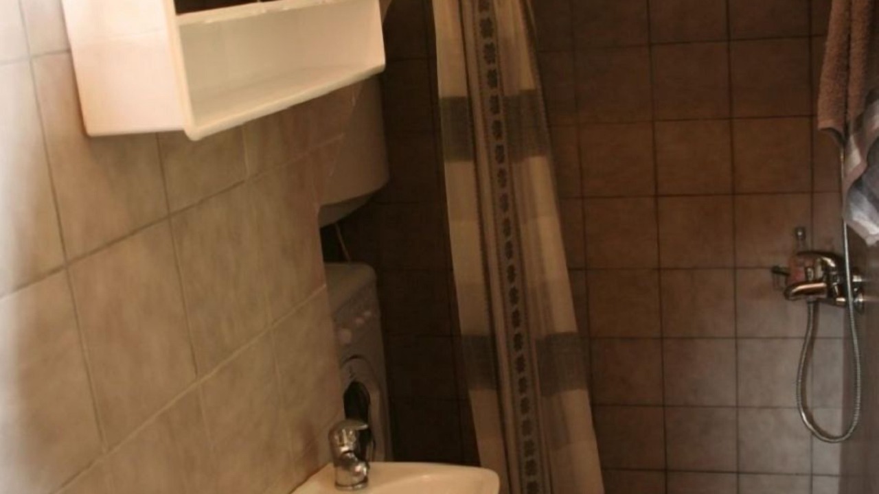 Photo of Bathroom in Broce