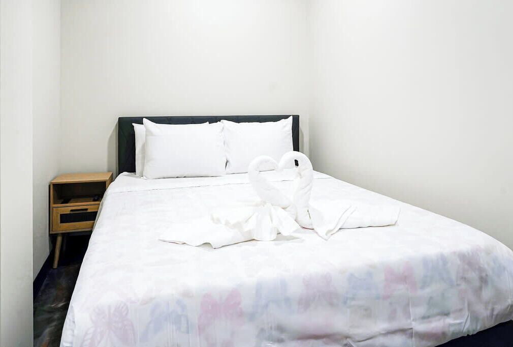 Photo of Bedroom in North Oakland