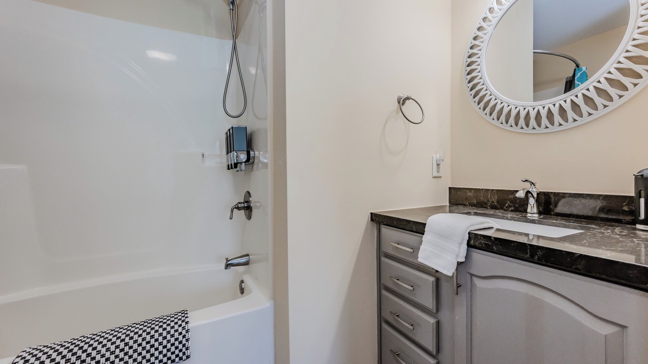 Photo of Bathroom in Miller Lake
