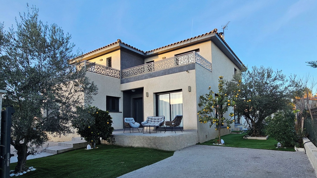 Photo of Outdoor in Bompas