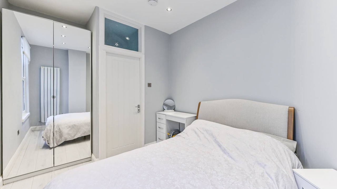 Photo of Bedroom in Broad Green