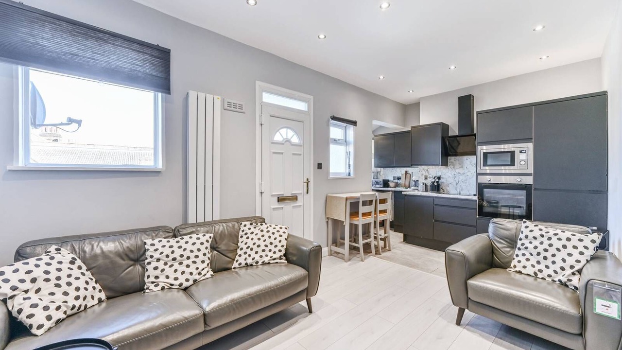 Photo of Livingroom in Broad Green