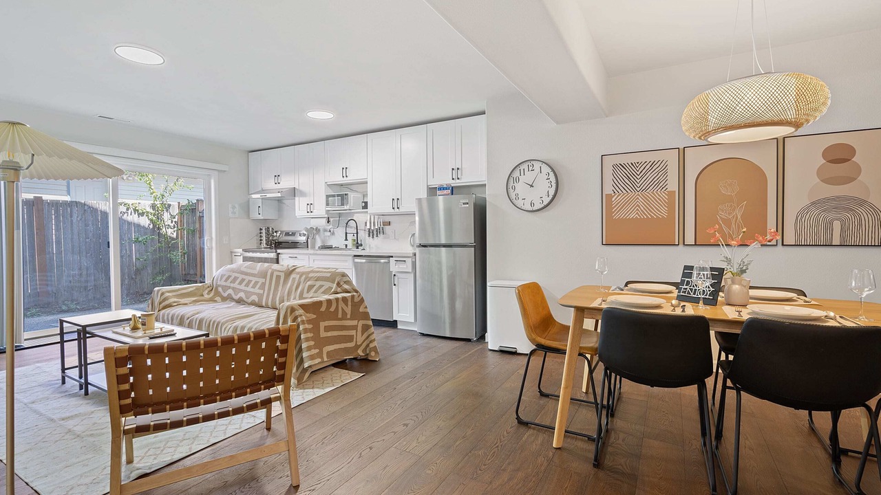 Photo of Others in Edmonds