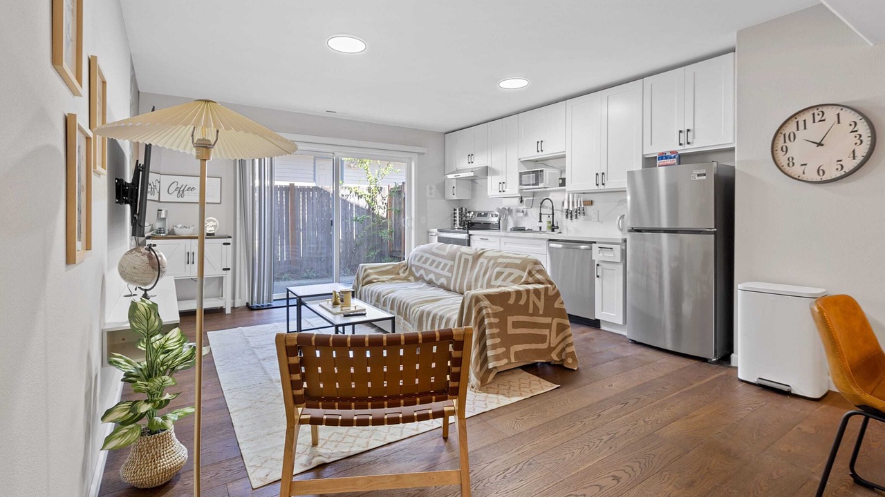 Photo of Others in Edmonds