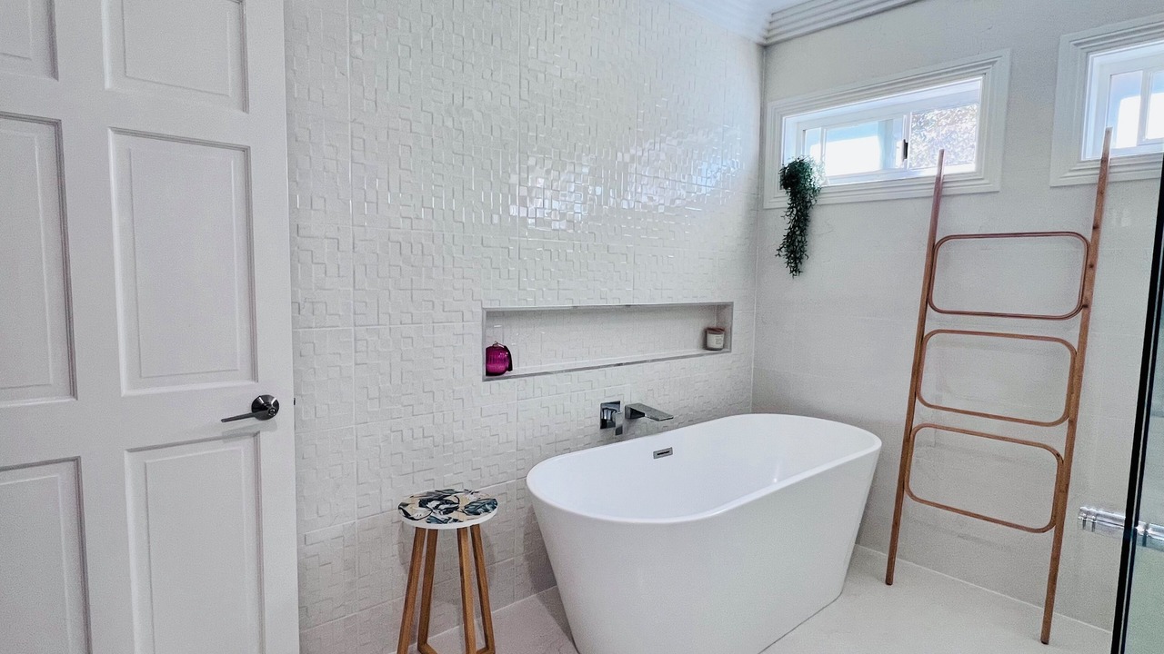 Photo of Bathroom in Caves Beach