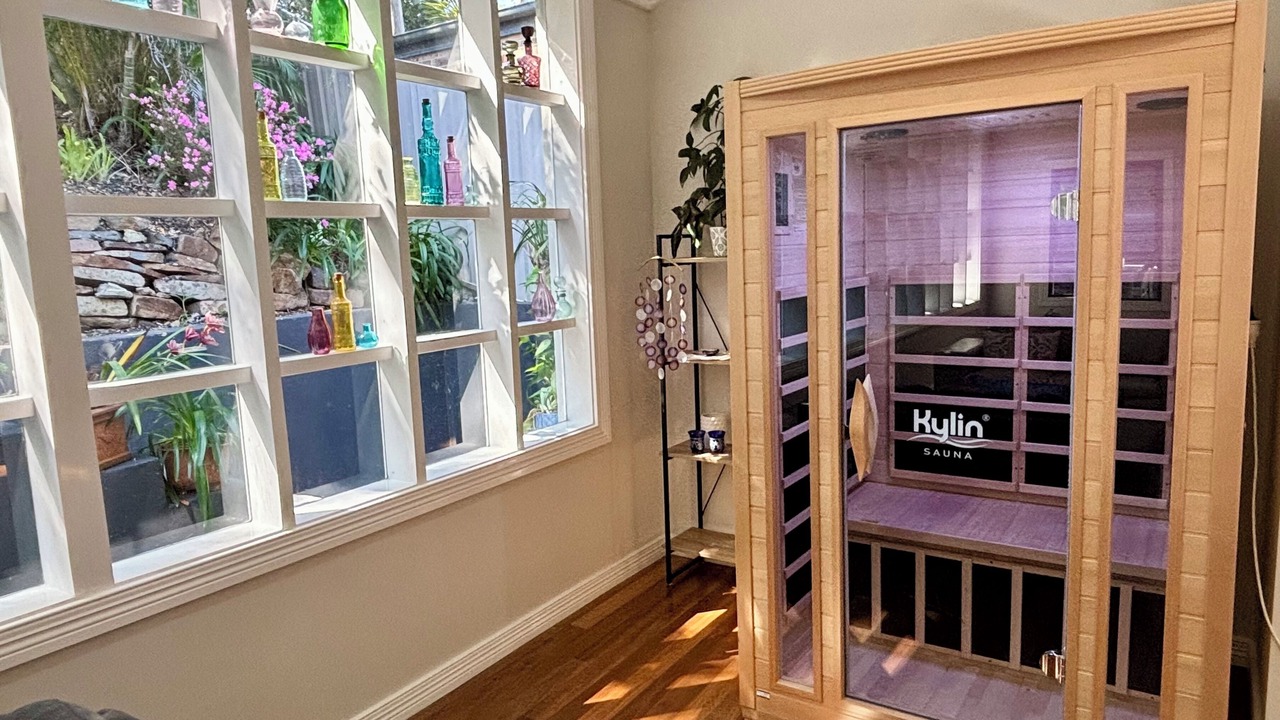 Photo of Others in Caves Beach