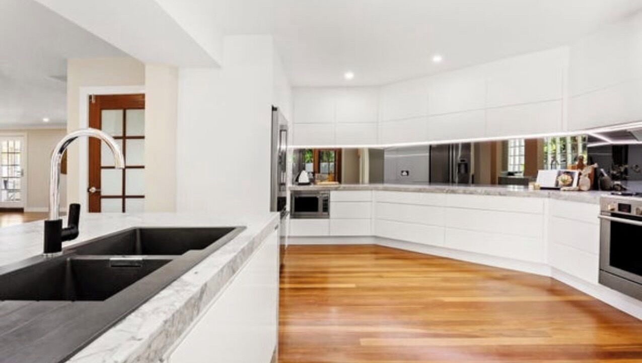 Photo of Others in Caves Beach