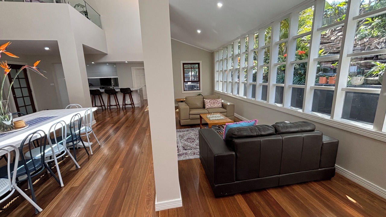 Photo of Livingroom in Caves Beach