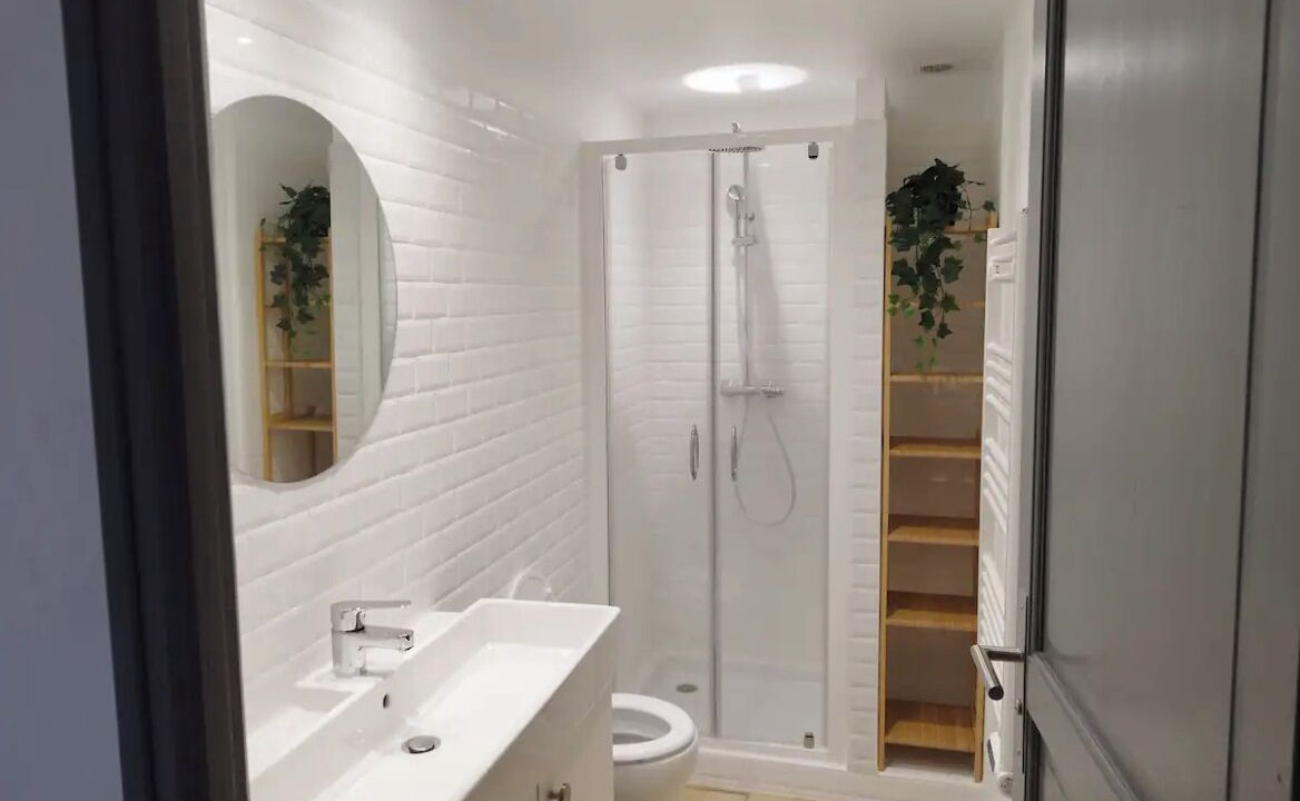 Photo of Bathroom in Grignan