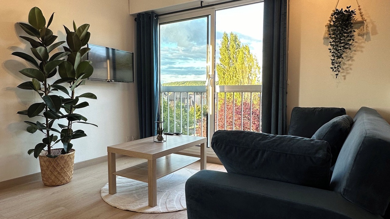 Photo of Livingroom in Vernon