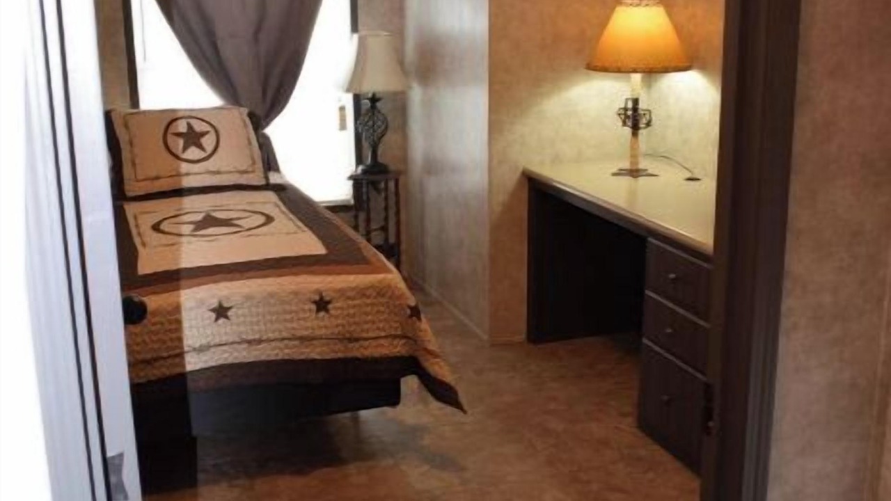 Photo of Bedroom in Pettus