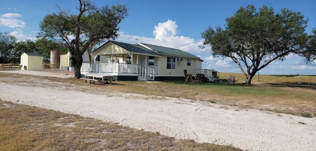 Photo of Outdoor in Pettus