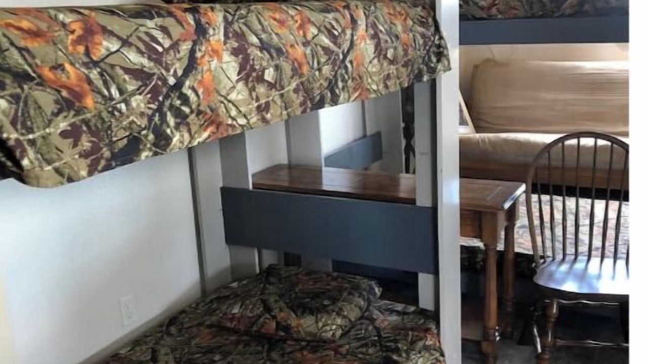 Photo of Bedroom in Pettus