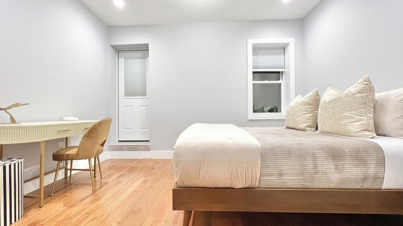 Photo of Bedroom in Mott Haven