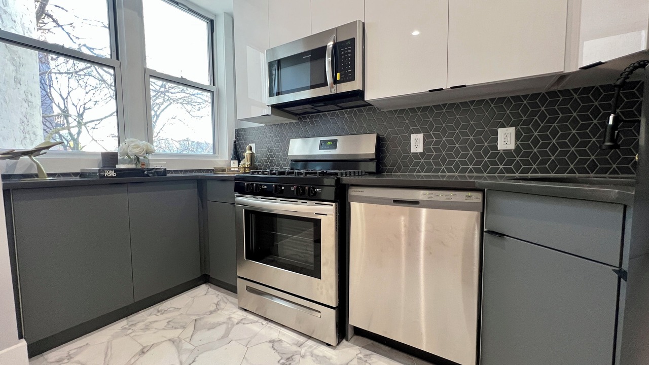 Photo of Kitchen in Mott Haven