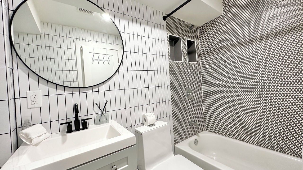 Photo of Bathroom in Mott Haven