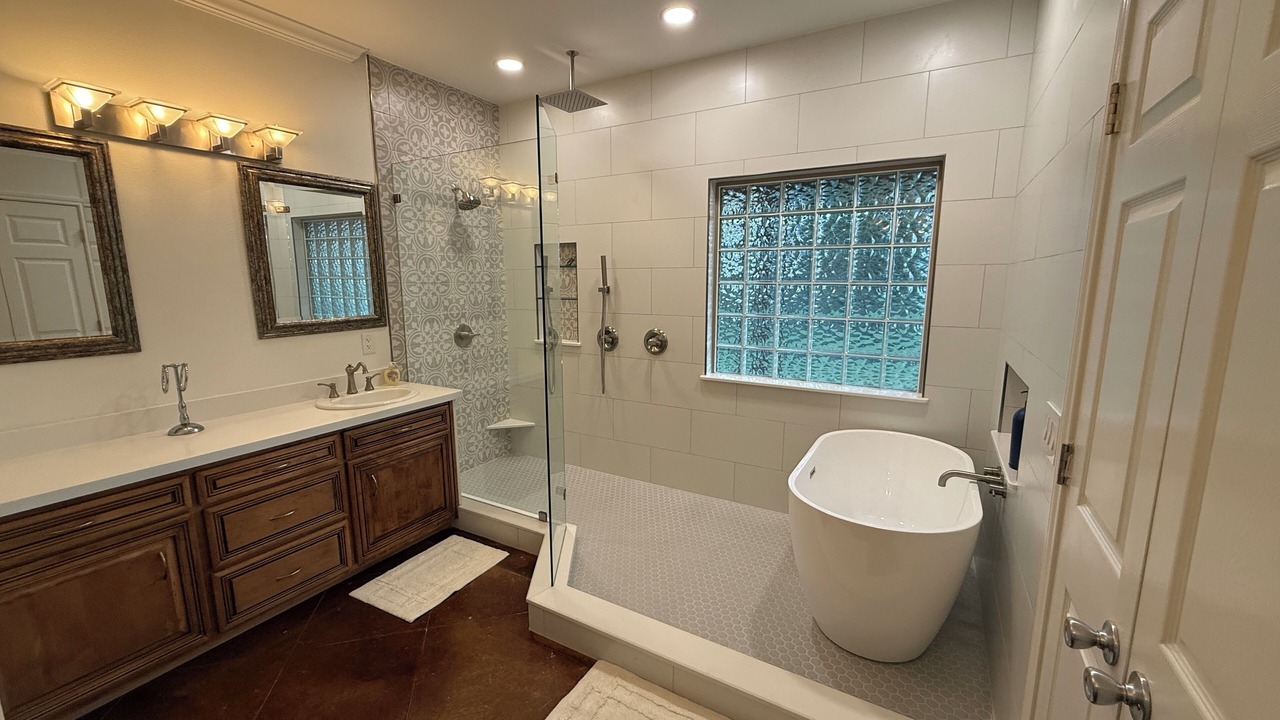 Photo of Bathroom in Nacogdoches