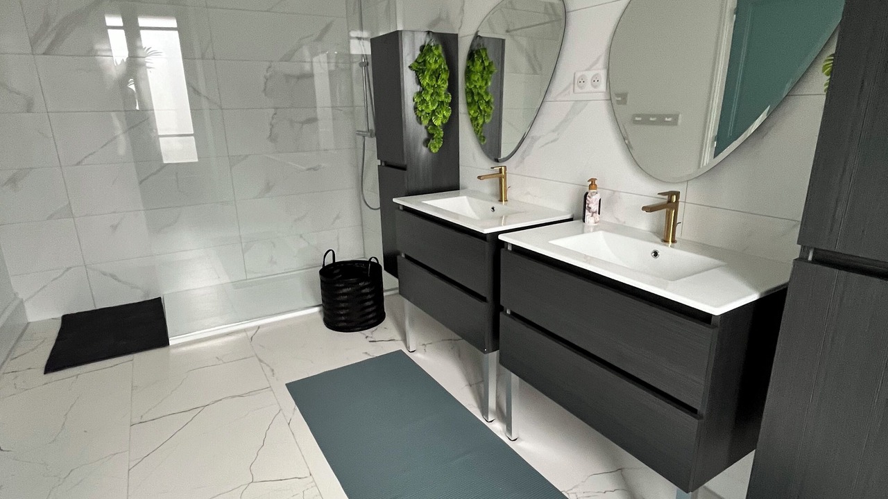 Photo of Bathroom in Neufchateau