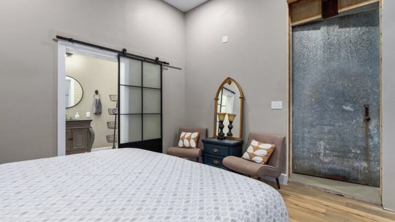 Photo of Bedroom in Booneville