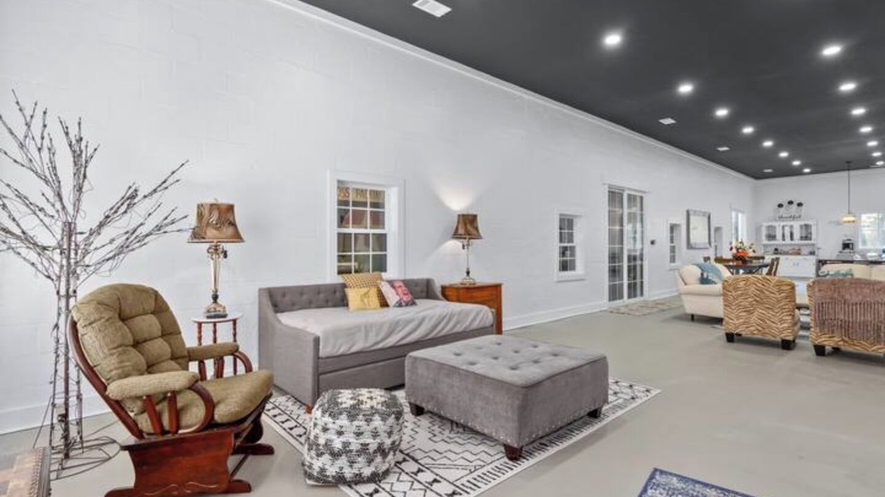 Photo of Livingroom in Booneville