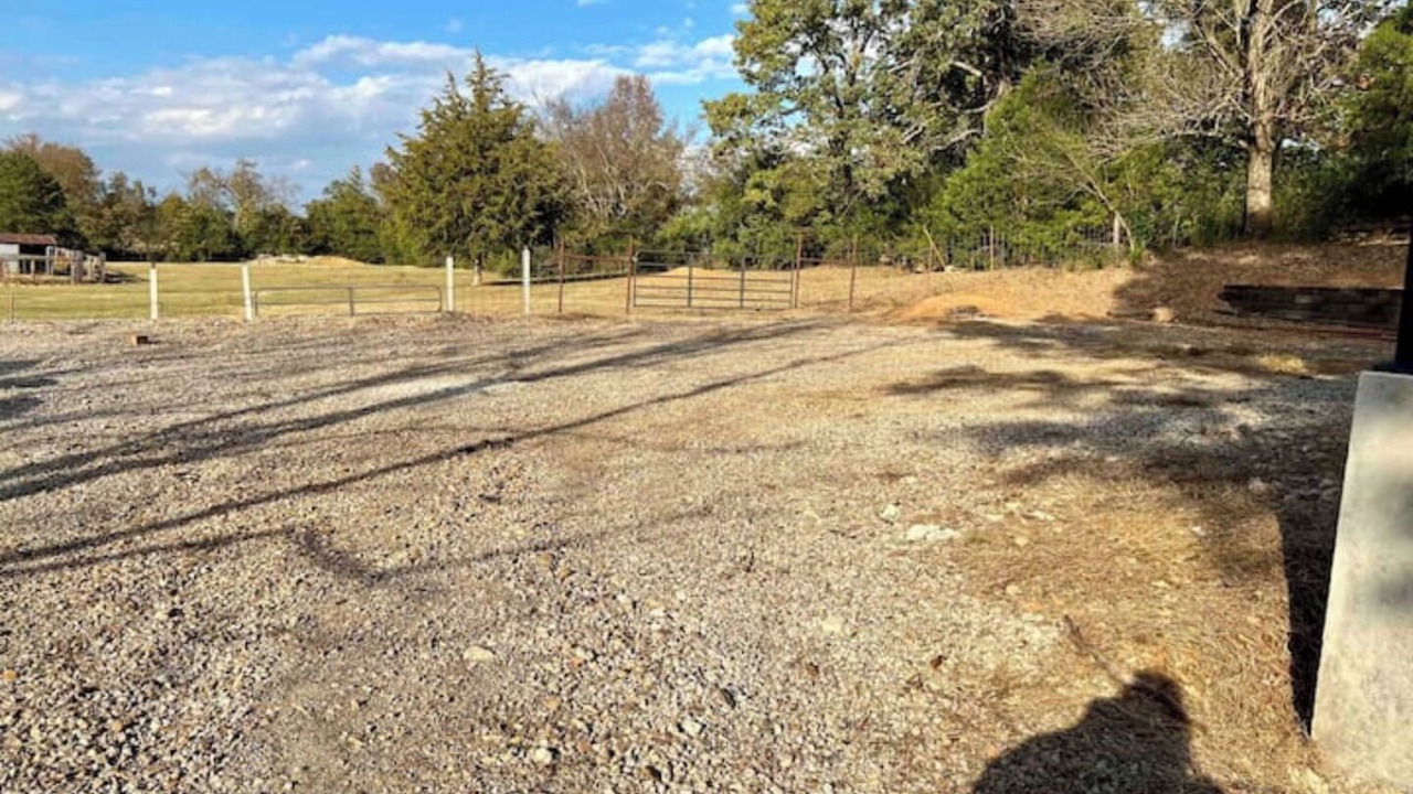 Photo of Outdoor in Booneville