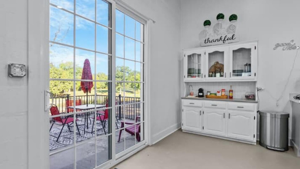 Photo of Bedroom in Booneville