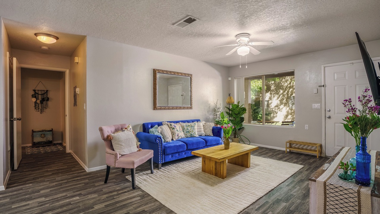 Photo of Livingroom in S Y Jackson