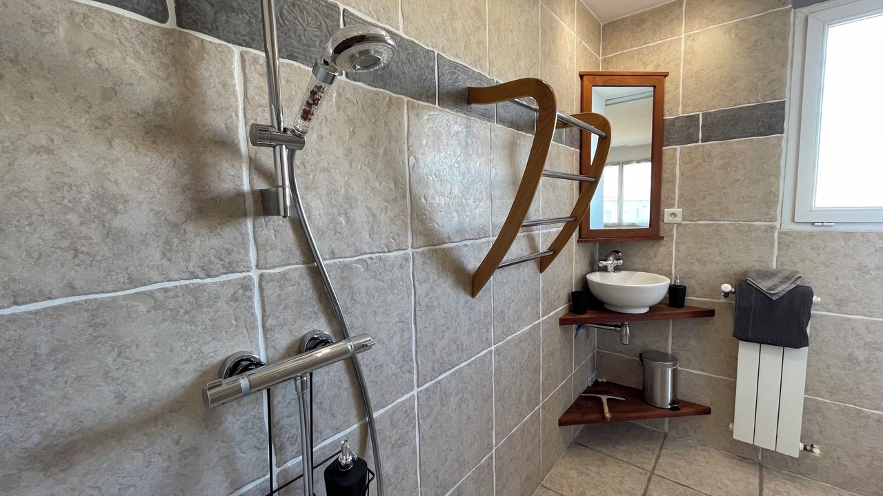 Photo of Bathroom in Brouilla