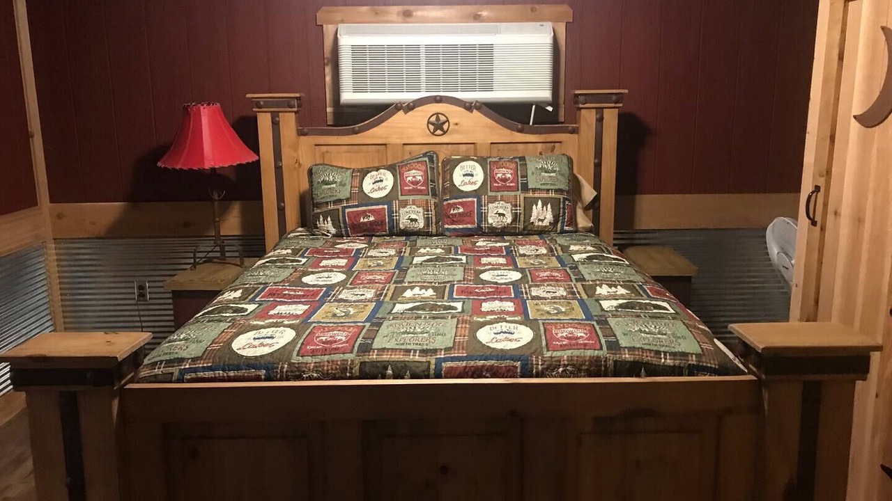 Photo of Bedroom in Eufaula