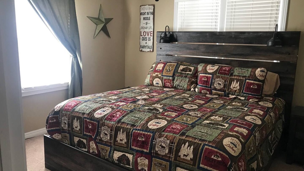 Photo of Bedroom in Eufaula