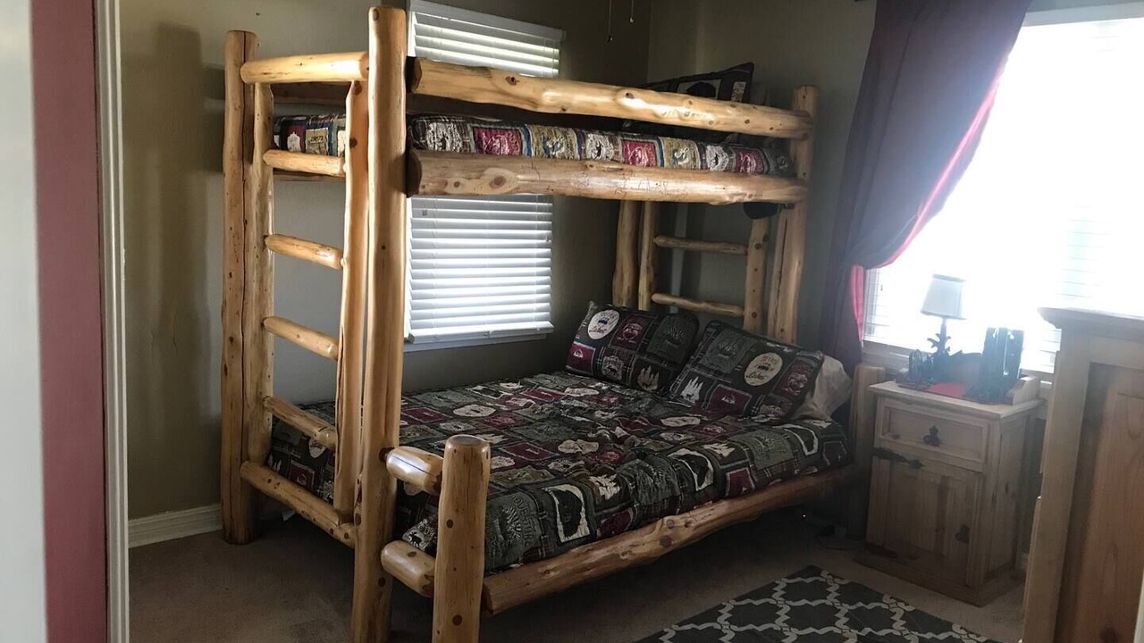 Photo of Bedroom in Eufaula