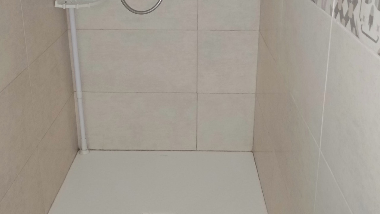 Photo of Bathroom in Aubigne-Racan