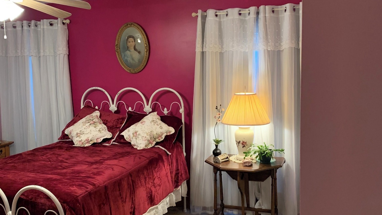 Photo of Bedroom in Milford