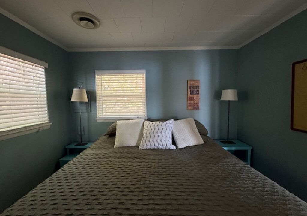 Photo of Bedroom in Lake City