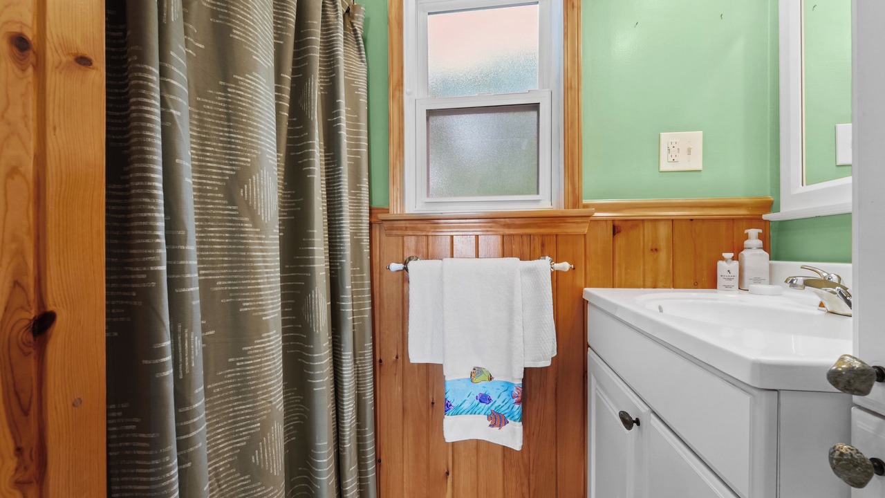 Photo of Bathroom in Lake City