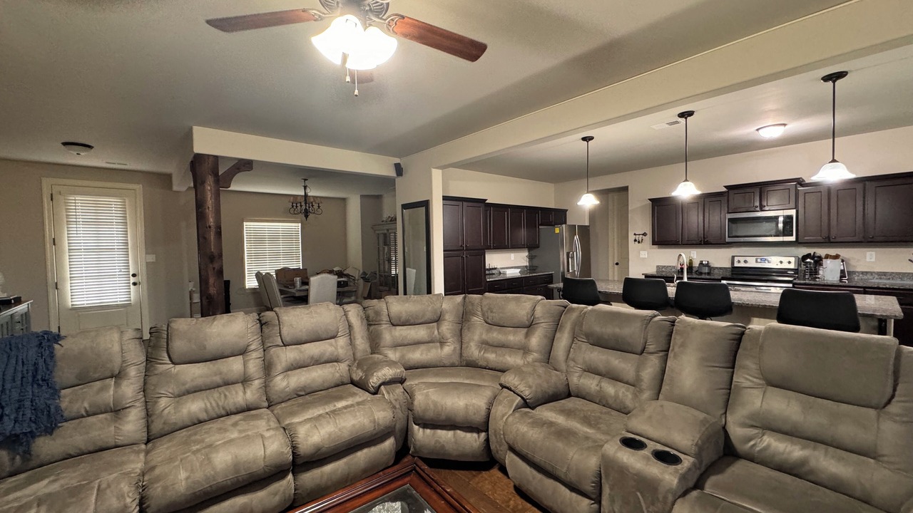 Photo of Livingroom in Bartlett