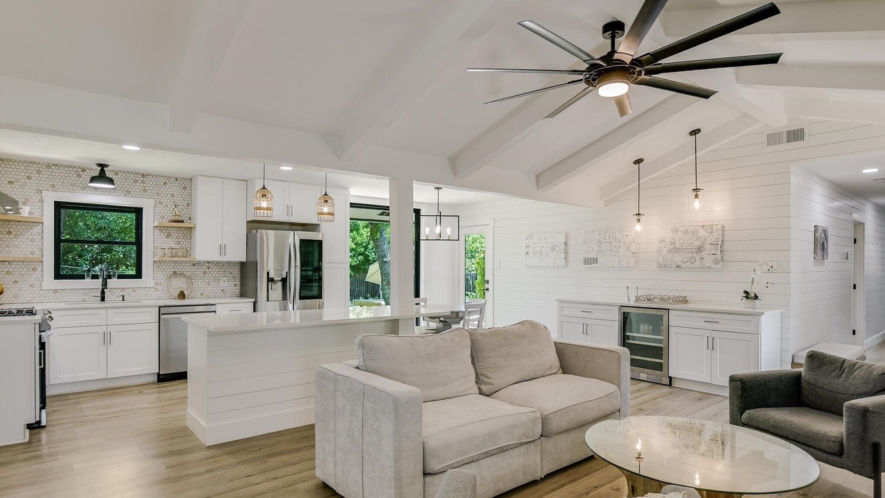 Photo of Livingroom in Round Rock