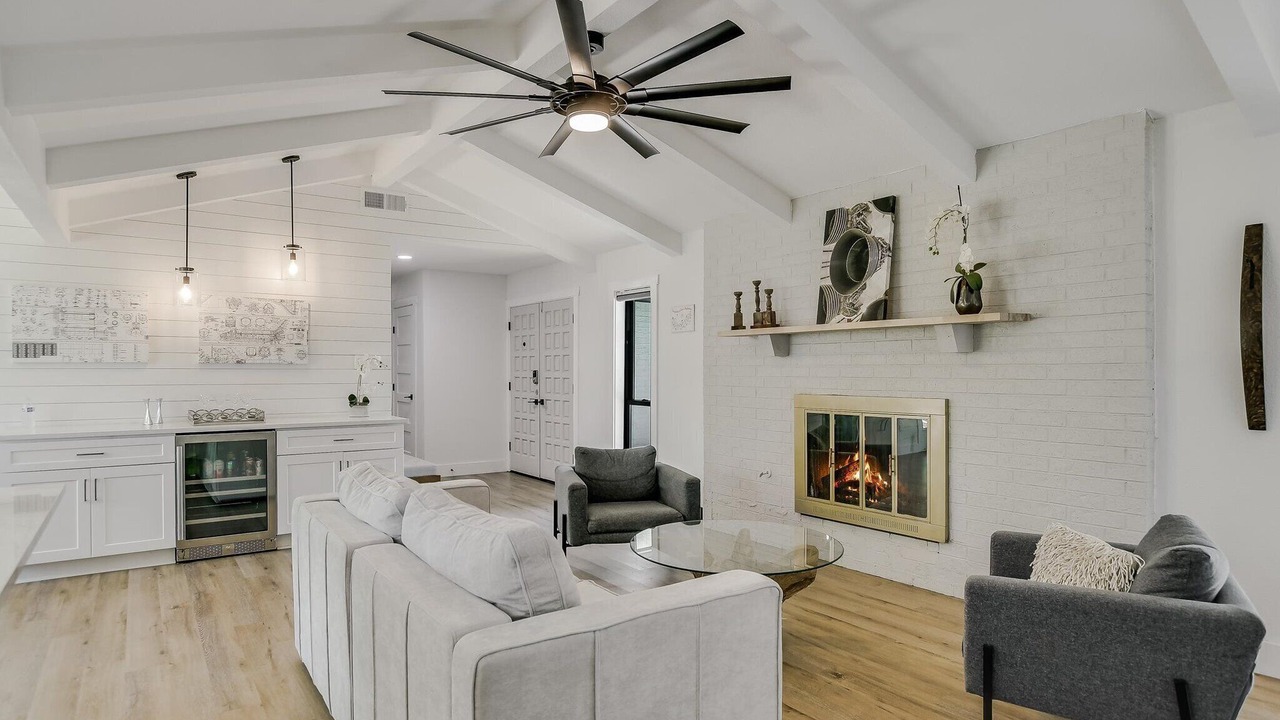 Photo of Livingroom in Round Rock
