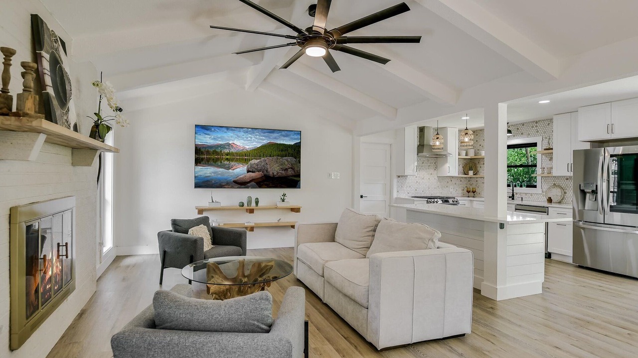 Photo of Livingroom in Round Rock