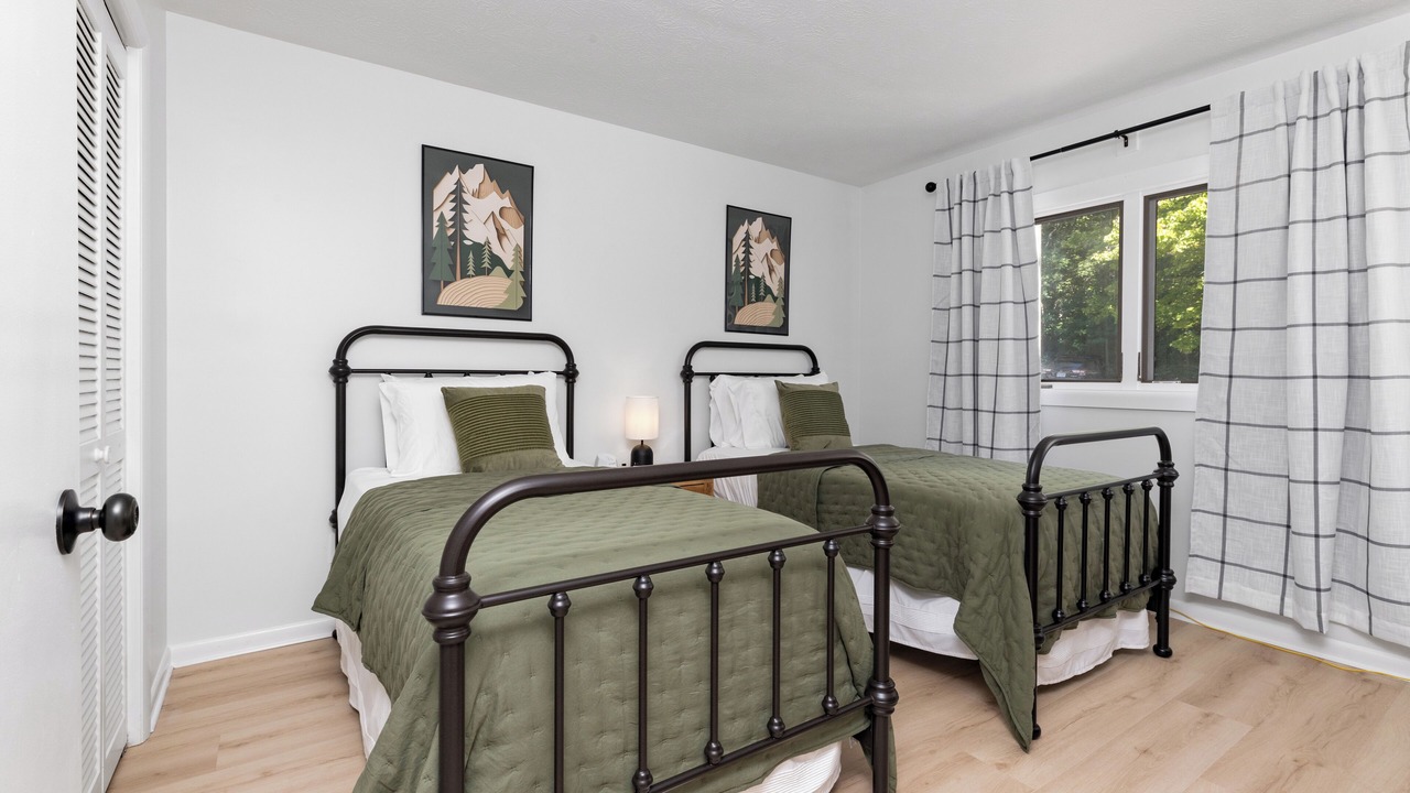 Photo of Bedroom in Wintergreen