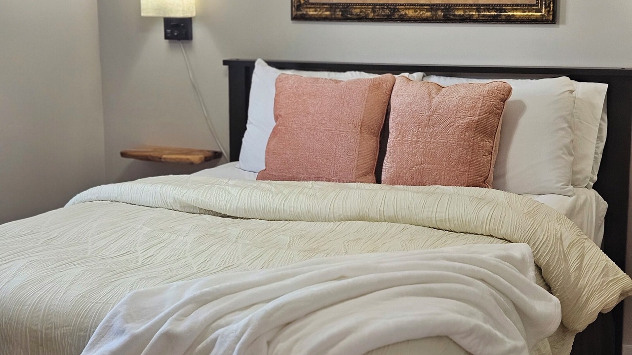 Photo of Bedroom in Kyle