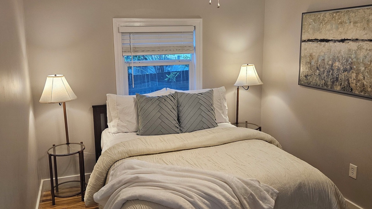 Photo of Bedroom in Kyle