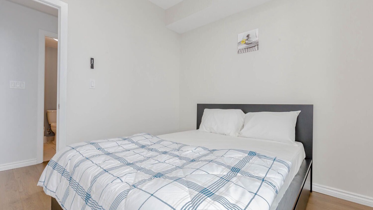 Photo of Bedroom in Downtown Toronto