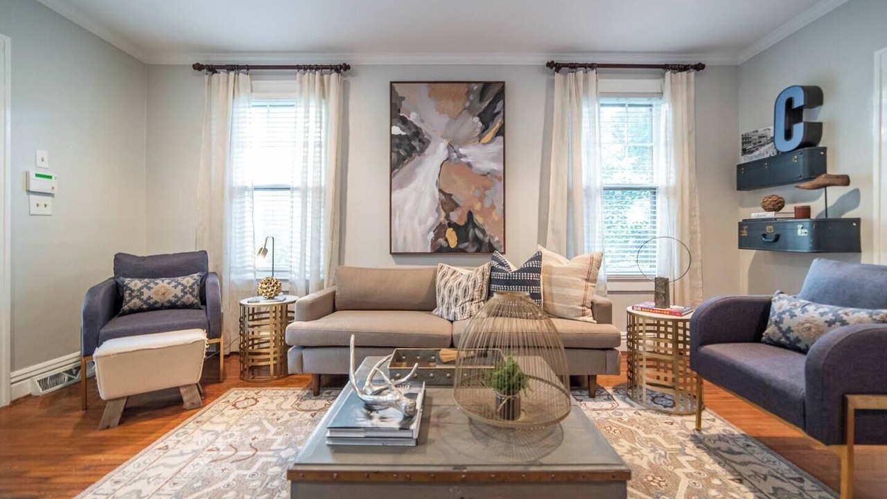 Photo of Livingroom in Charlotte