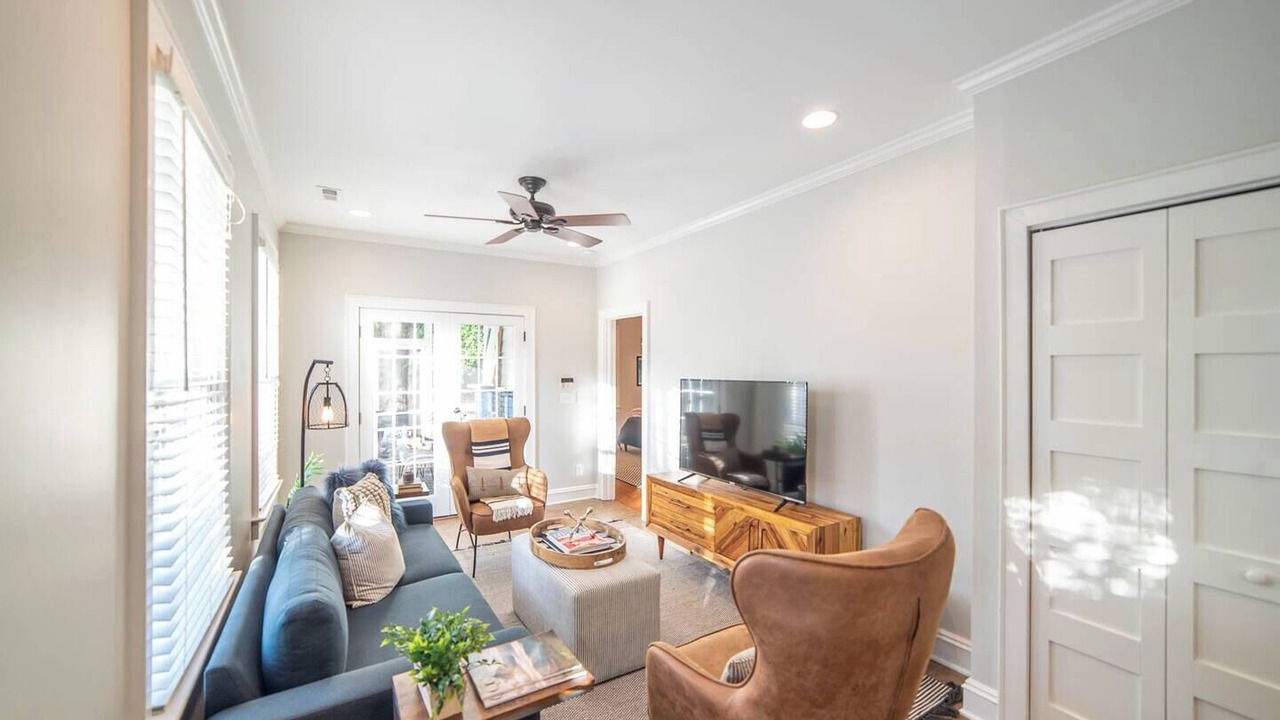 Photo of Livingroom in Charlotte