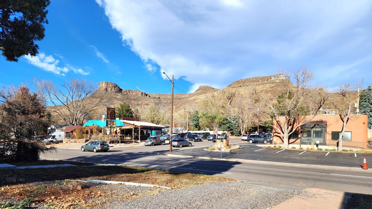 Photo of Others in Golden
