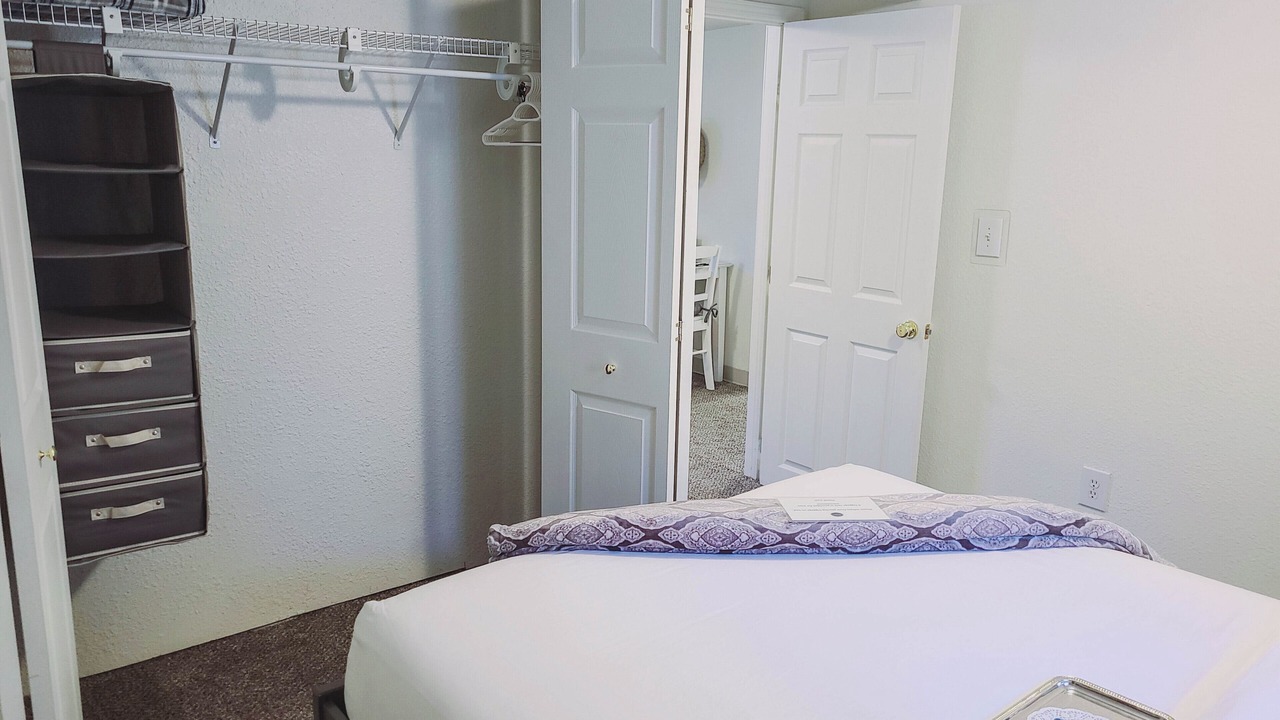 Photo of Bedroom in Golden